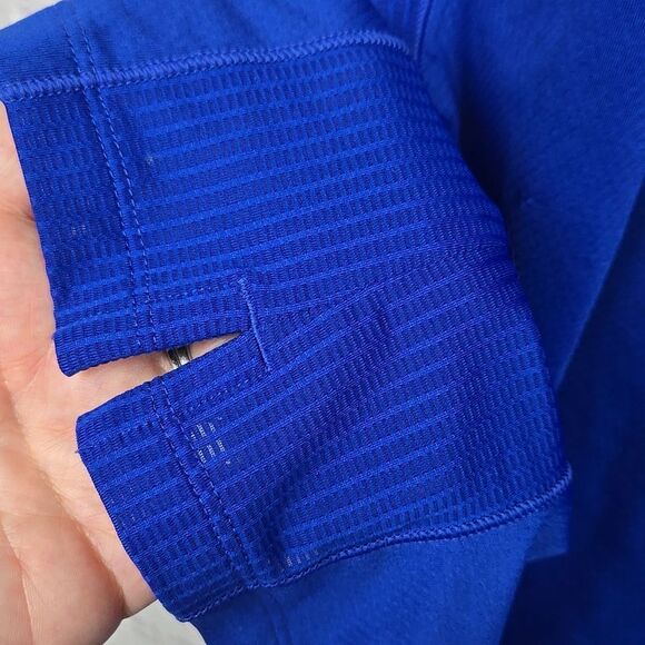 Under Armour Women's Game Time Tee Blue Mesh Racerback Tank Top Activewear UA - Picture 7 of 9